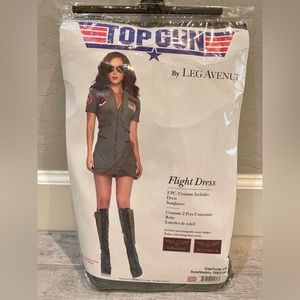 Women’s Top Gun costume